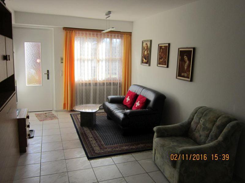 Flumina - Ferienwohnung Fuer Max. 4 Personen Flims Bagian luar foto